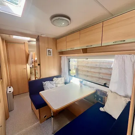 Przyczepa Na Maszoperii - Hel Camping Jastarnia