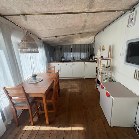 Przyczepa Na Maszoperii - Hel Campsite Jastarnia