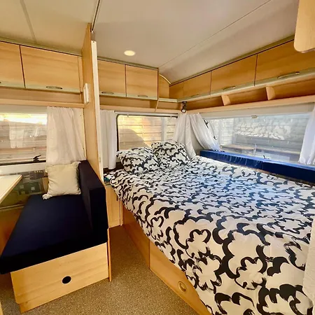Przyczepa Na Maszoperii - Hel Campsite Jastarnia